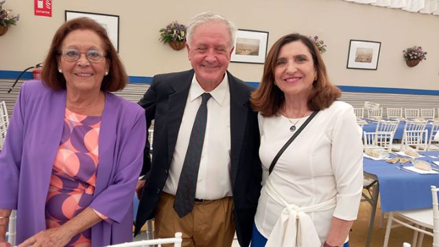 Antonio Rendón .El Ateneo de Triana celebró un al fuerzo con diferentes personalidades del mundo de la Política, Judiciales, directivos de Empresas y restauraciones - 5, Foto 5