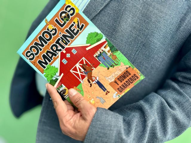 Cerca de 1.000 escolares lorquinos aprenden el trabajo que se realiza en las granjas de la mano de un cómic - 4, Foto 4