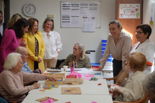 El Gobierno regional facilita la ampliación de plazas psicogeriátricas en el centro Caser Residencial Alameda de Lorca - 1, Foto 1