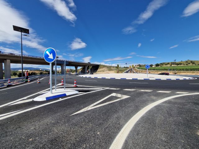 Guevara inaugura las obras de mejora de la movilidad y la seguridad vial en el enlace entre la A-7 y la N-344 en Murcia - 3, Foto 3