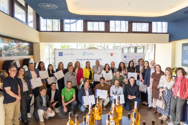 Cartagena entrega de diplomas SICTED al Compromiso de Calidad Turística - 1, Foto 1