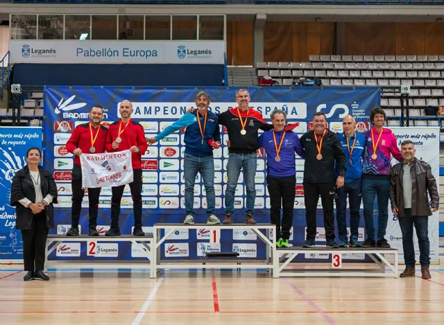 El Bádminton Las Torres logra siete medallas en el campeonato de España senior - 3, Foto 3