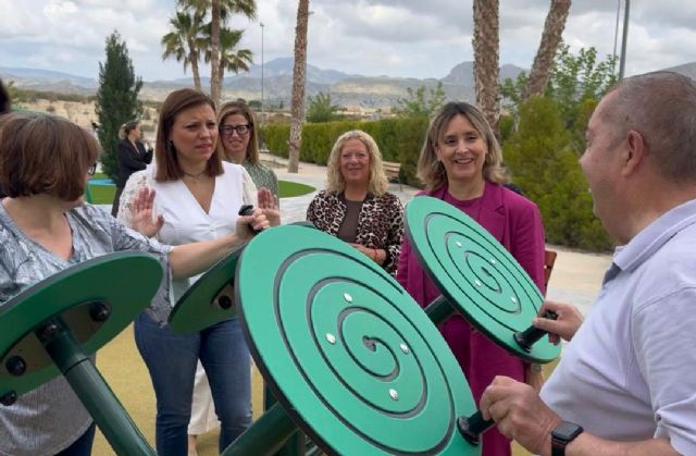 Política Social facilita la creación de un espacio de ocio al aire libre para las personas con discapacidad en Fortuna - 2, Foto 2