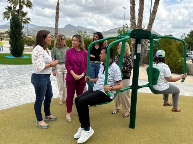 Política Social facilita la creación de un espacio de ocio al aire libre para las personas con discapacidad en Fortuna - 3, Foto 3