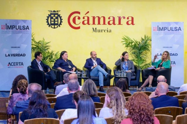 El tejido empresarial murciano apuesta por la calidad y la innovación como claves de su liderazgo internacional en el Foro Impulsa de ACERTA - 3, Foto 3