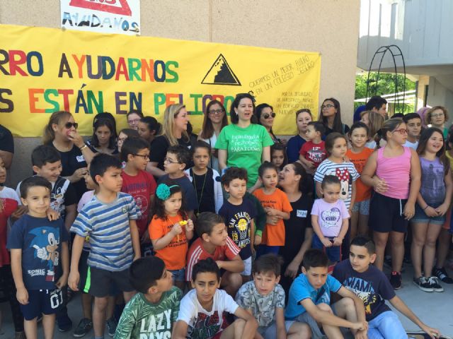 El PSOE exige soluciones inmediatas a los graves problemas de seguridad del CEIP Ntra. Sra. de la Encarnación de La Raya - 3, Foto 3