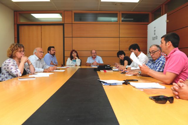 Los sindicatos con representación en el  Ayuntamiento de Murcia se reúnen con los grupos municipales - 2, Foto 2