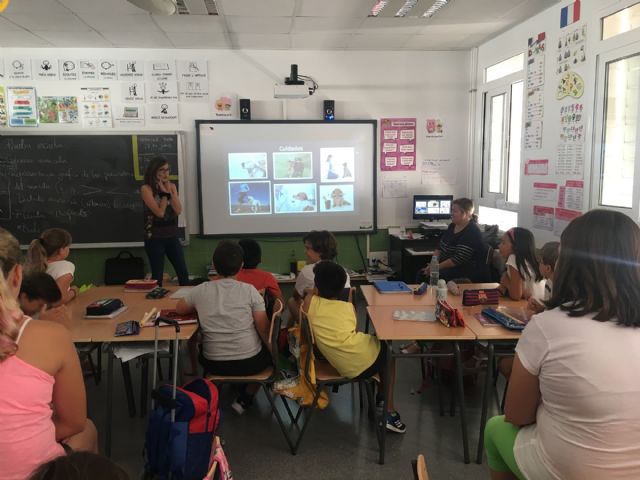 La concejalía de Sanidad lleva a los colegios una campaña de concienciación para la convivencia con animales - 2, Foto 2