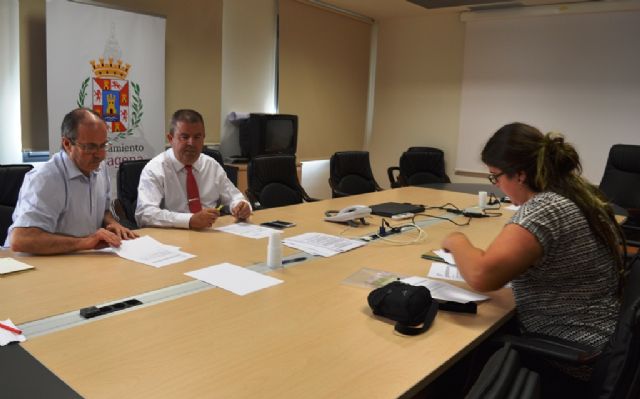 Medio Ambiente manifiesta su adhesion a un proyecto que busca la valorizacion del patrimonio natural y cultural de la Sierra de la Muela, Cabo Tiñoso y Roldan - 1, Foto 1