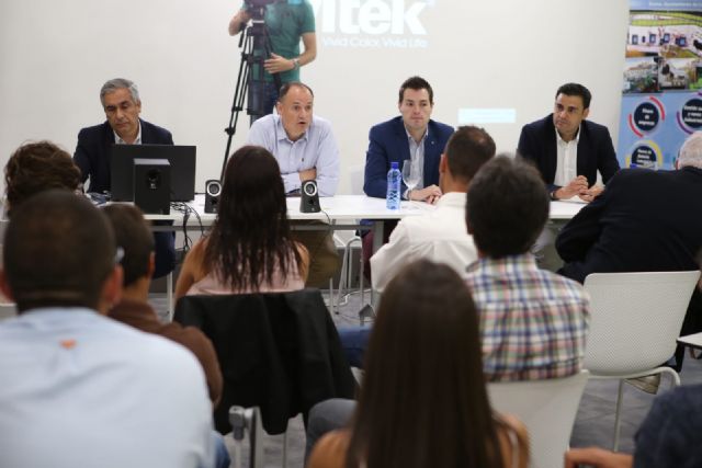 Finaliza el Programa Mixto de Empleo y Formación de Jardinería, en el que han participado 15 jóvenes de Cehegín - 2, Foto 2