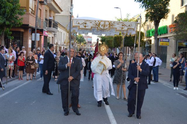 Los niños y niñas que han tomado la primera comunión este año, protagonistas de la procesión del Corpus - 3, Foto 3