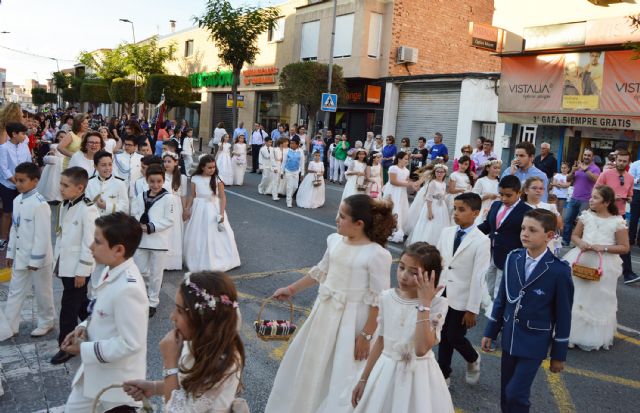 Los niños y niñas que han tomado la primera comunión este año, protagonistas de la procesión del Corpus - 4, Foto 4