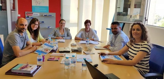 El número de usuarios del servicio de teleasistencia domiciliaria aumentó un 10 por ciento en 2017 - 2, Foto 2