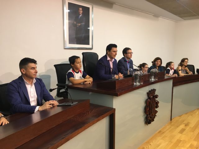 Hidrogea conciencia a los usuarios  sobre El valor del agua con una campaña de ahorro en el consumo doméstico - 3, Foto 3