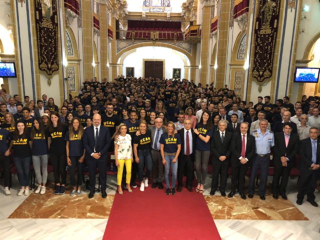 La consejera Adela Martínez-Cachá asiste a la XX Gala del Deporte de la UCAM - 1, Foto 1