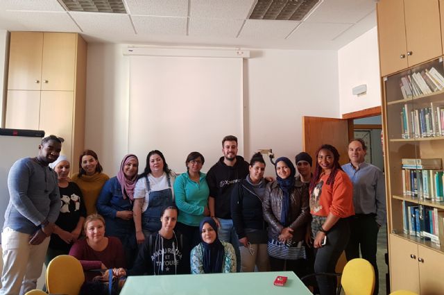 La ADLE orienta a 5.000 alumnos de colegios e institutos sobre salidas profesionales - 1, Foto 1