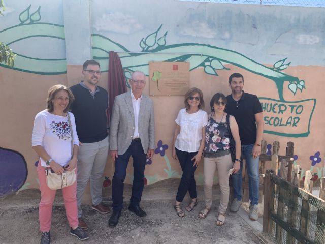 El colegio Nuestra Señora de la Consolación ya luce la placa que lo acredita como 'Escuela Verde' - 2, Foto 2