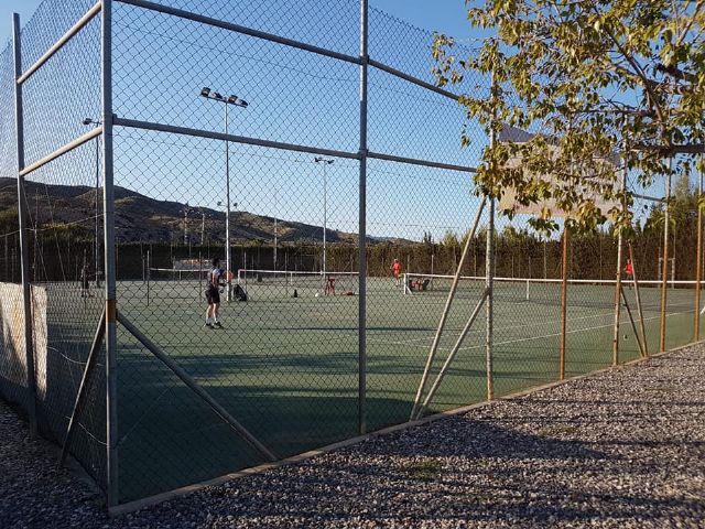 Reapertura de la Escuela de Tenis del Club de Tenis Totana, Foto 7