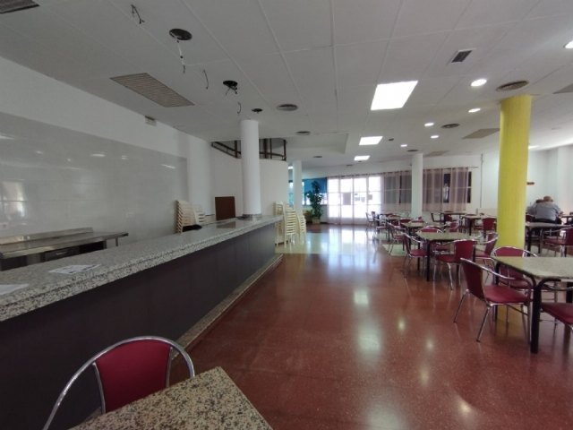 Inician el expediente para la contratación del servicio de cafetería en el Centro Municipal de Personas Mayores - 2, Foto 2