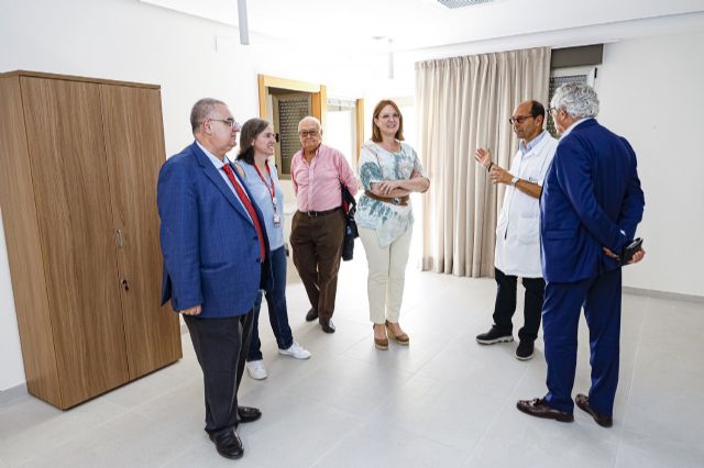 Isabel Franco visita el nuevo centro de salud mental de Jesús Abandonado - 2, Foto 2