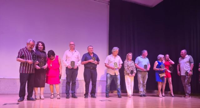 El PP torreño expresa su gratitud y homenaje a los funcionarios jubilados del ayuntamiento - 1, Foto 1