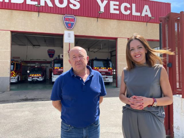 El PSOE exige al Gobierno Regional que tome medidas para restablecer la normalidad del Hospital Virgen del Castillo y el Parque de Bomberos de Yecla - 1, Foto 1