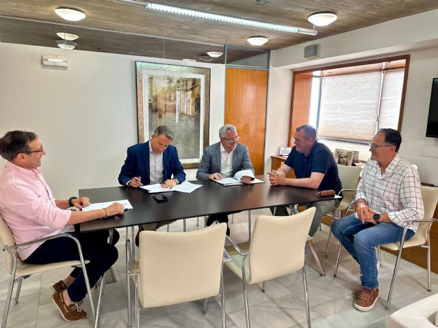 El ruido nocturno de la recogida de vidrio se reducirá en Lorca con nuevos horarios y mejoras en la gestión de residuos - 2, Foto 2