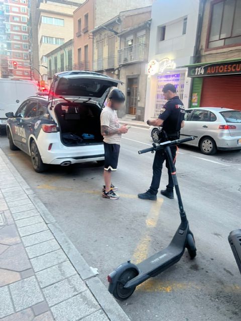 Más de cien denuncias a usuarios de patinetes por su mal uso en el último año - 1, Foto 1