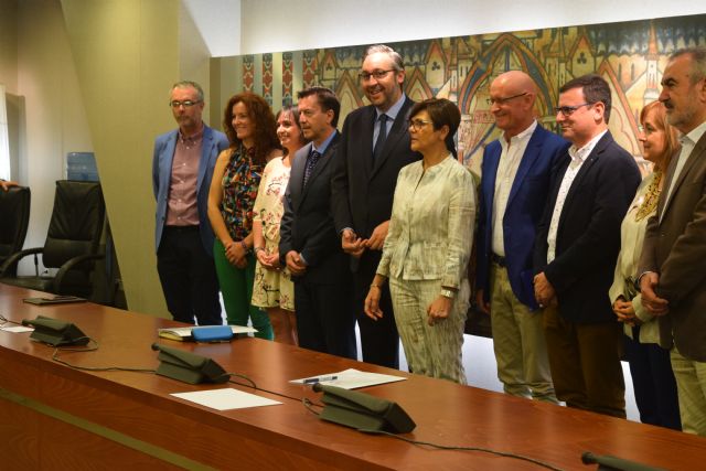 El PP considera innecesaria la comisión de investigación del SMS porque ya está sometido a todos los controles legales - 1, Foto 1