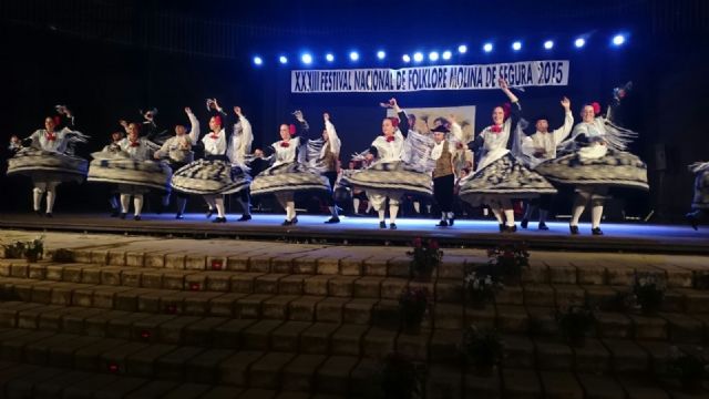 El grupo Coros y Danzas de Molina representa a la Región de Murcia en el 45° Festival de Danza de Portugalete el sábado 9 de julio - 1, Foto 1