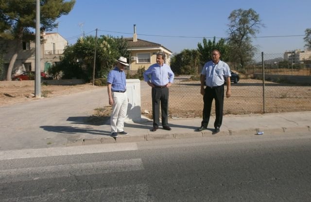 La Consejería de Fomento reparará el firme de la travesía de Llano de Brujas - 1, Foto 1