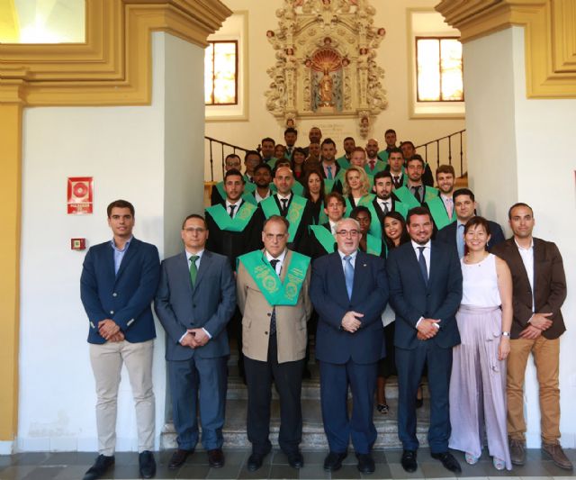 Alumnos de una veintena de países se gradúan en los másteres de dirección y gestión deportiva de la UCAM - 2, Foto 2