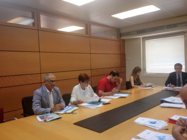 El PSOE denuncia que el PP incumplió en 2016 el Pacto por el Empleo y exige que se pongan en marcha las ayudas para la contratación de autónomos y empresas de economía social - 1, Foto 1