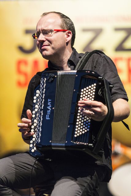 Jazz San Javier presenta una noche de acento francés, con el acordeonista Ludovic Beier, y del mejor sonido norteamericano con Travellin Brothers Little Band - 3, Foto 3