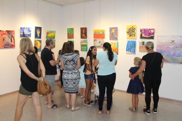 Los alumnos del taller municipal de dibujo y pintura muestran sus obras - 1, Foto 1