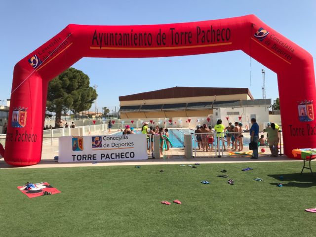 Los cursos de natación en las piscinas municipales del municipio superan los 600 participantes - 1, Foto 1