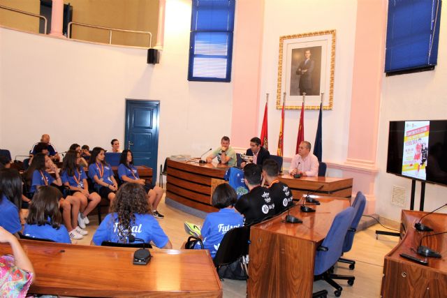 El alcalde recibe a las subcampeonas de España de fútbol sala, el equipo infantil de El Ágape Futsal Alcantarilla - 5, Foto 5