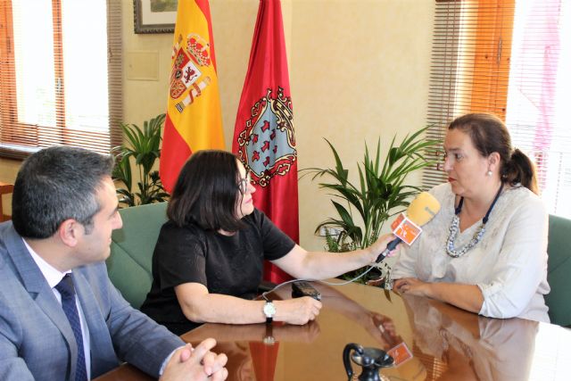 El alcalde recibe a la recientemente elegida presidenta de la Asociación Víctimas del Terrorismo - 5, Foto 5