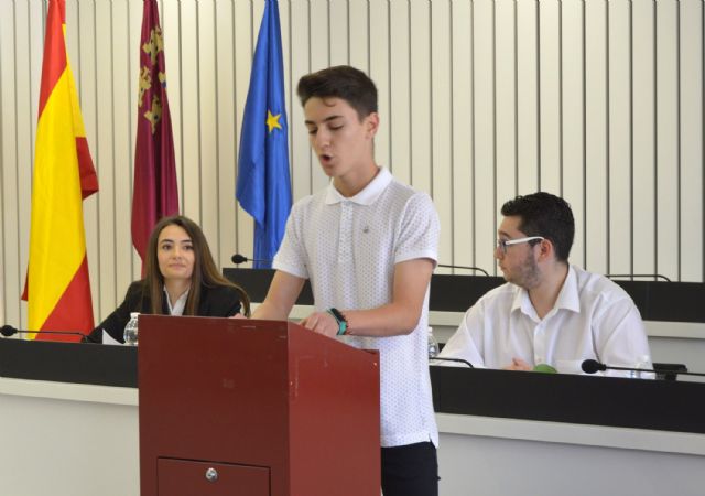 Los alumnos del taller municipal de debate ofrecerán el próximo 10 de julio una interesante sesión abierta al público - 1, Foto 1