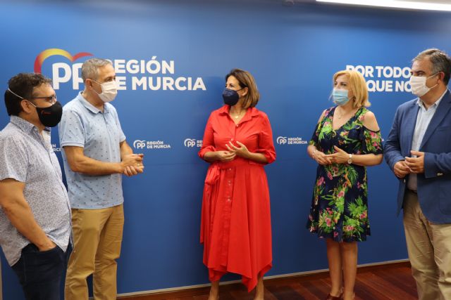 El PP exige la habilitación de un sistema que permita seguir utilizando las fotografías realizadas por los profesionales para incorporar el nuevo DNI - 1, Foto 1