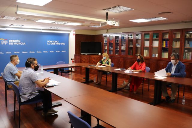 El PP exige la habilitación de un sistema que permita seguir utilizando las fotografías realizadas por los profesionales para incorporar el nuevo DNI - 2, Foto 2