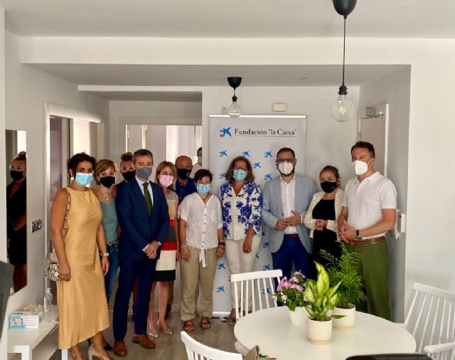 Apandis estrena en Lorca el primer piso tutelado para personas con discapacidad intelectual y del desarrollo - 2, Foto 2