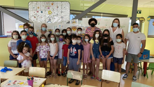 Un centenar de niños y niñas disfrutan y aprenden en la escuela de verano de la Red Municipal de Guarderías de Puerto Lumbreras - 2, Foto 2