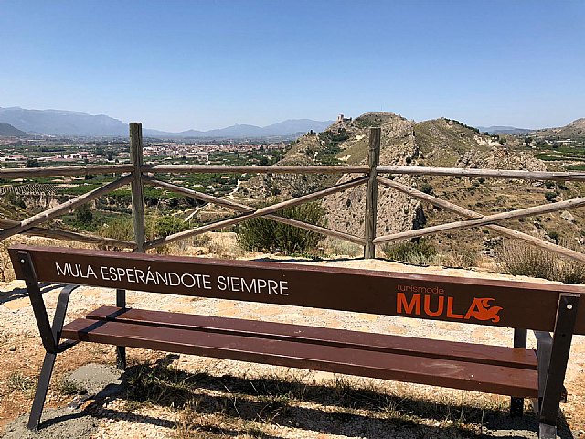 Puesta en valor de los miradores de Mula y sus pedanías con la instalación de nuevos bancos para el descanso y disfrute de estos espacios - 1, Foto 1