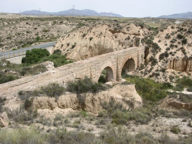 El Ayuntamiento de Lorca trabajará para recuperar el Acueducto de Zarzadilla de Totana y crear el Museo de la Minería de Almendricos - 1, Foto 1