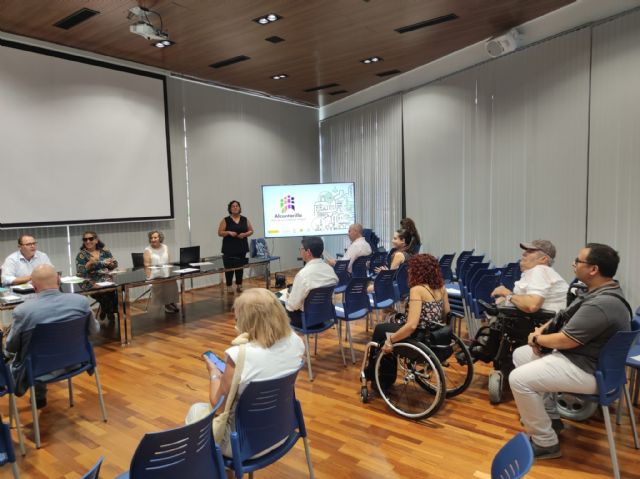 16 entidades sociales colaboran con el Ayuntamiento en la elaboración del Plan de Accesibilidad Universal de Alcantarilla - 3, Foto 3