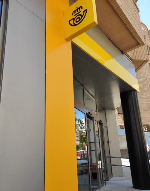 Correos amplía en la Región de Murcia el horario en veinte oficinas para agilizar el proceso de voto por correo - 1, Foto 1
