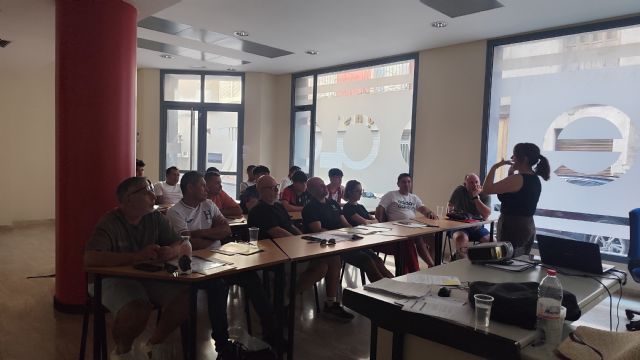 COAG Totana imparte con gran éxito el Curso de Prevención de riesgos laborales: MANEJO SEGURO CARRETILLA - 2, Foto 2