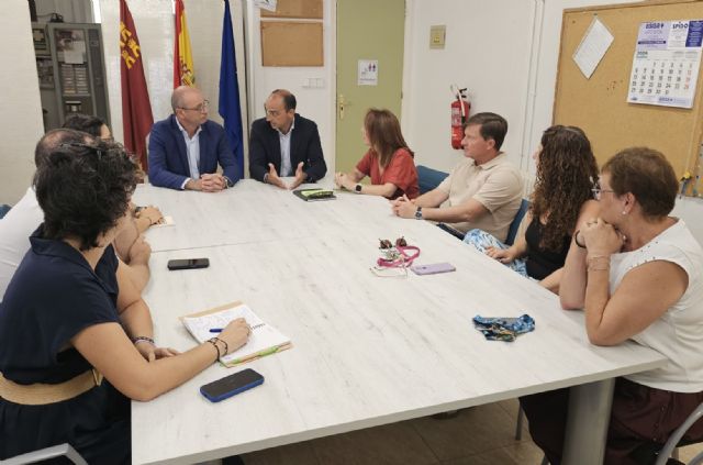 Educación trabaja en el refuerzo de la estructura del pabellón de Infantil del colegio Mariano Aroca de Murcia - 2, Foto 2