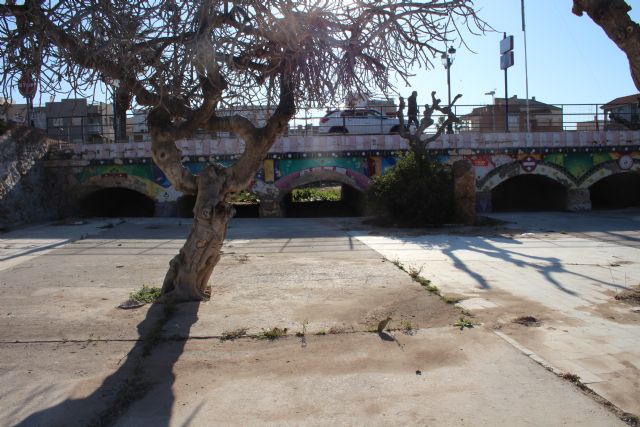 La Direcci�n General del Agua licita las dos fases para recuperar la rambla de La Pescader�a y crear un parque inundable en Los Alc�zares